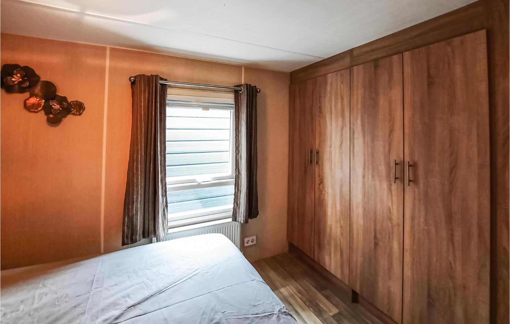 3 Bedroom Beautiful Home In Heinkenszand Ngoại thất bức ảnh